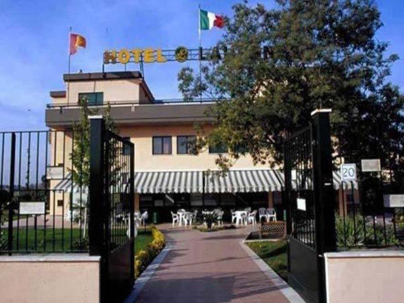 Hotel Laurence روما المظهر الخارجي الصورة
