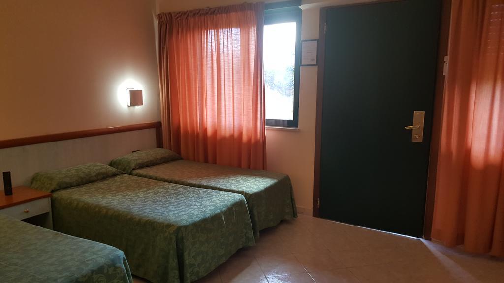 Hotel Laurence روما المظهر الخارجي الصورة