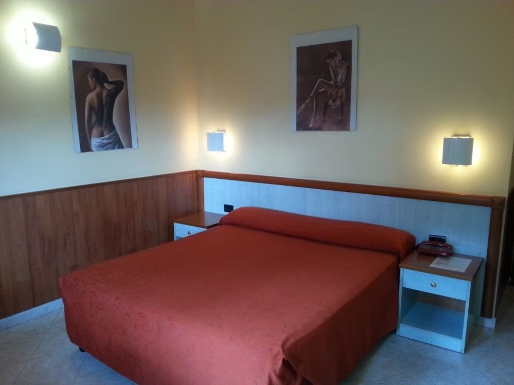 Hotel Laurence روما المظهر الخارجي الصورة