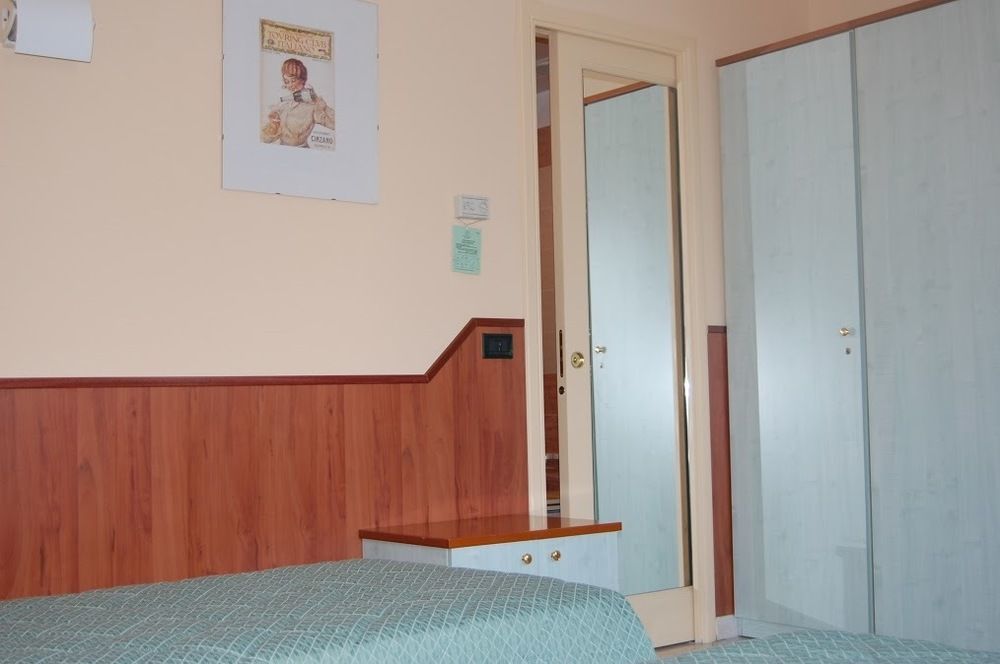 Hotel Laurence روما المظهر الخارجي الصورة