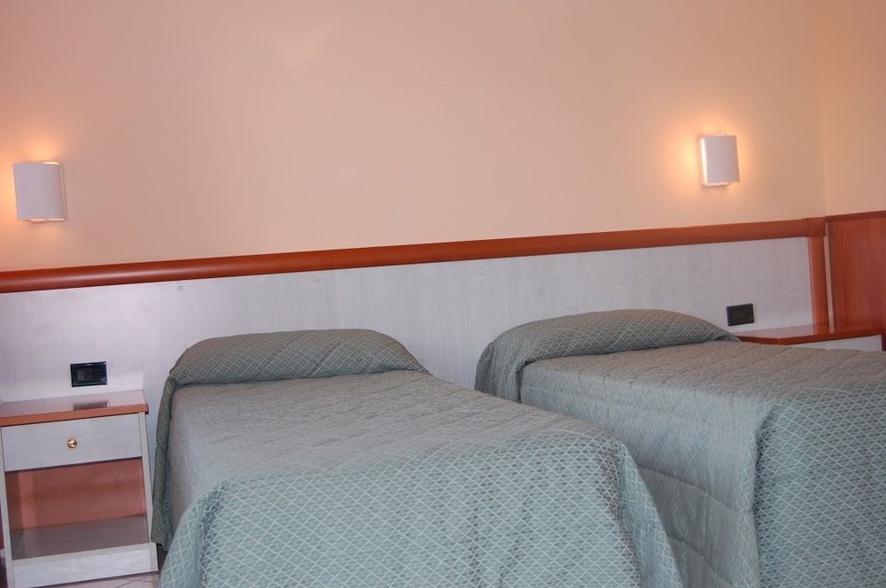 Hotel Laurence روما المظهر الخارجي الصورة