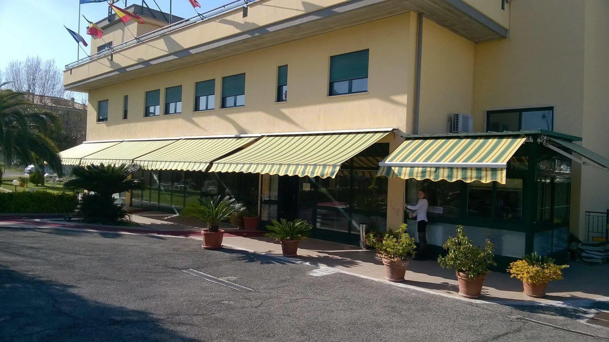 Hotel Laurence روما المظهر الخارجي الصورة