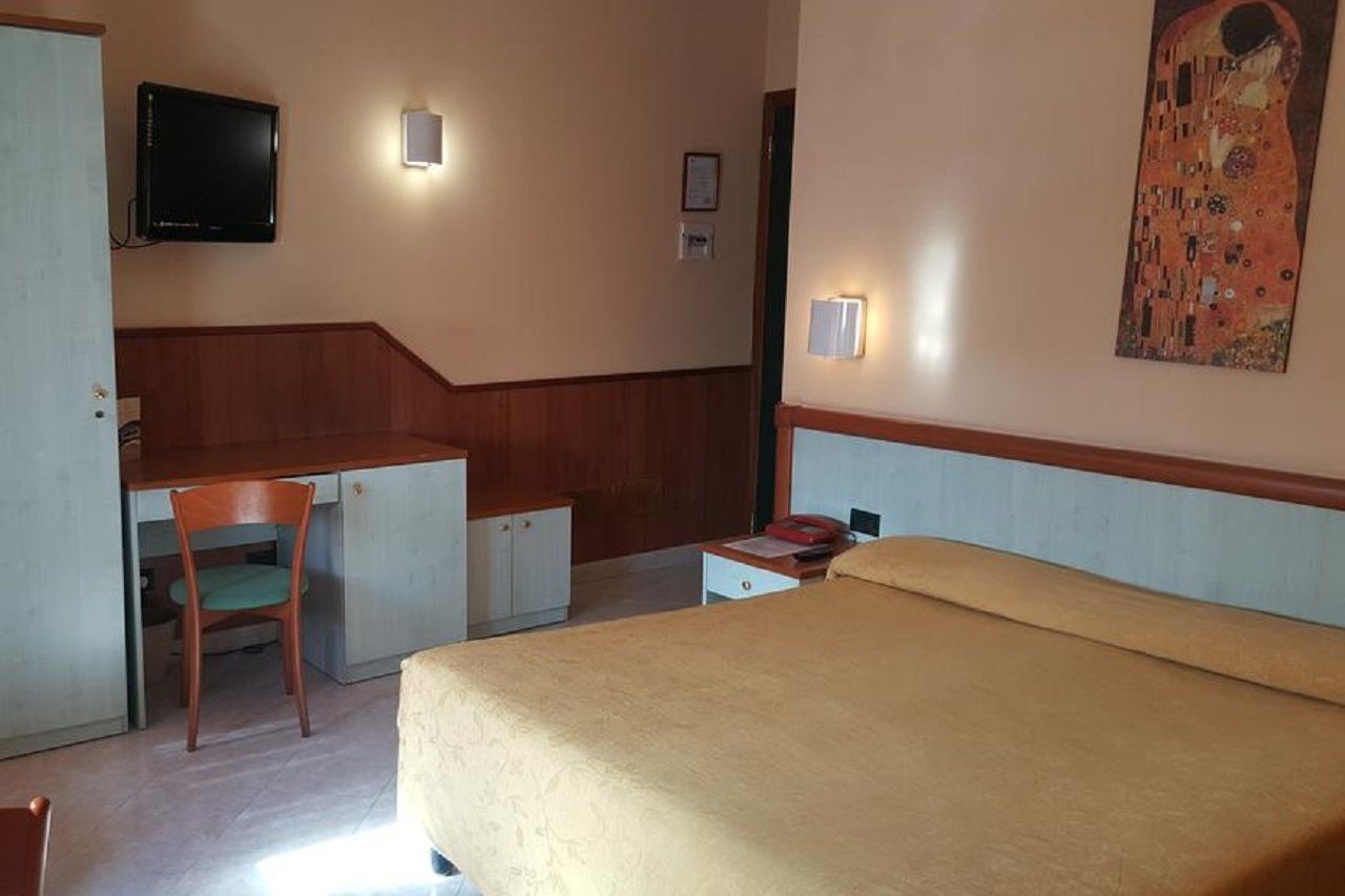 Hotel Laurence روما المظهر الخارجي الصورة