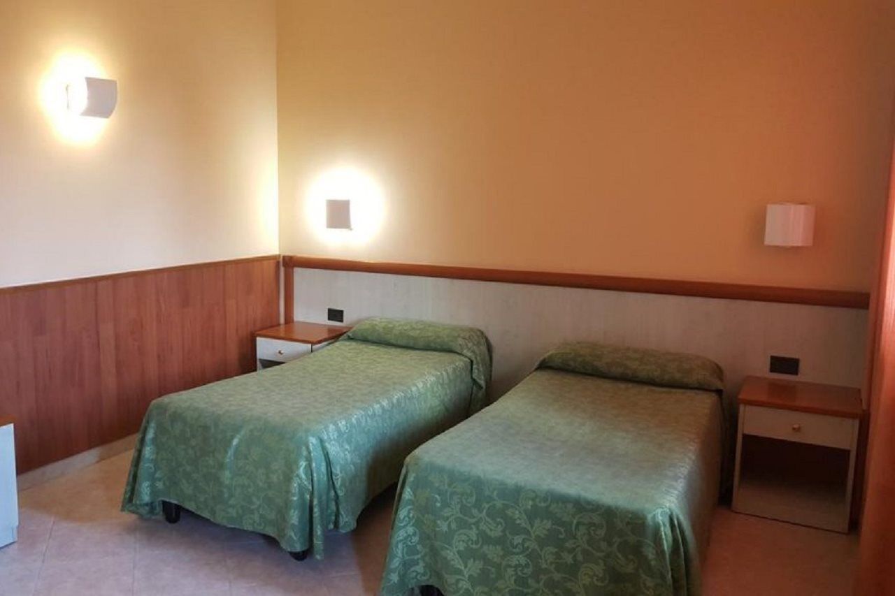 Hotel Laurence روما المظهر الخارجي الصورة